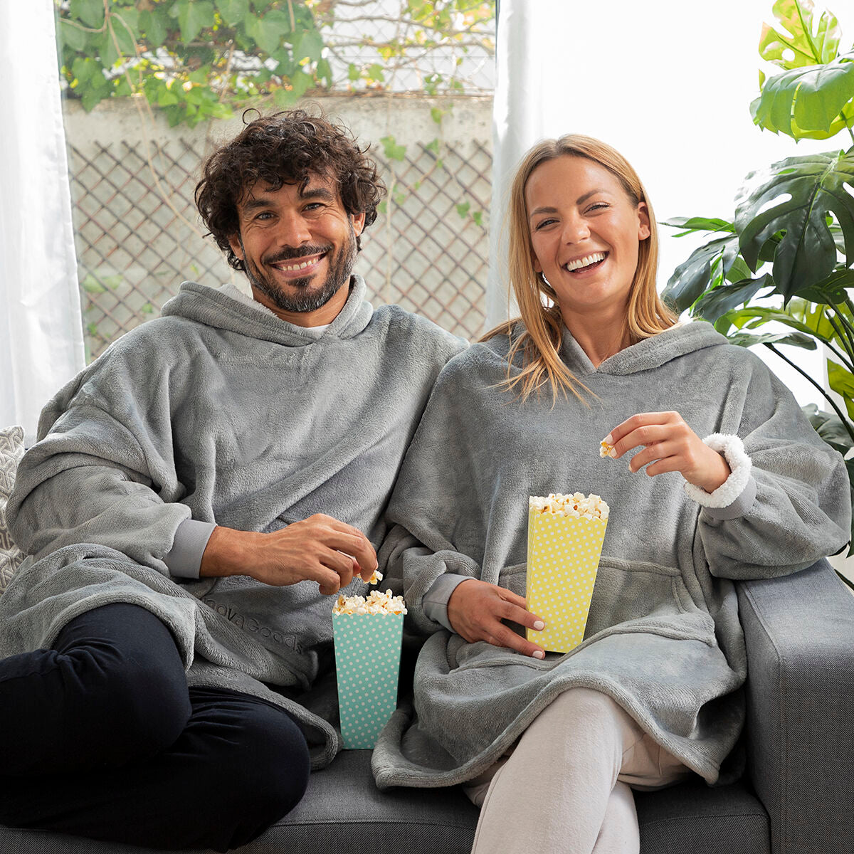 Innovagoods Übergroßes Mit Fleece Gefütterte Kapuzendecke Swug Innovagoods